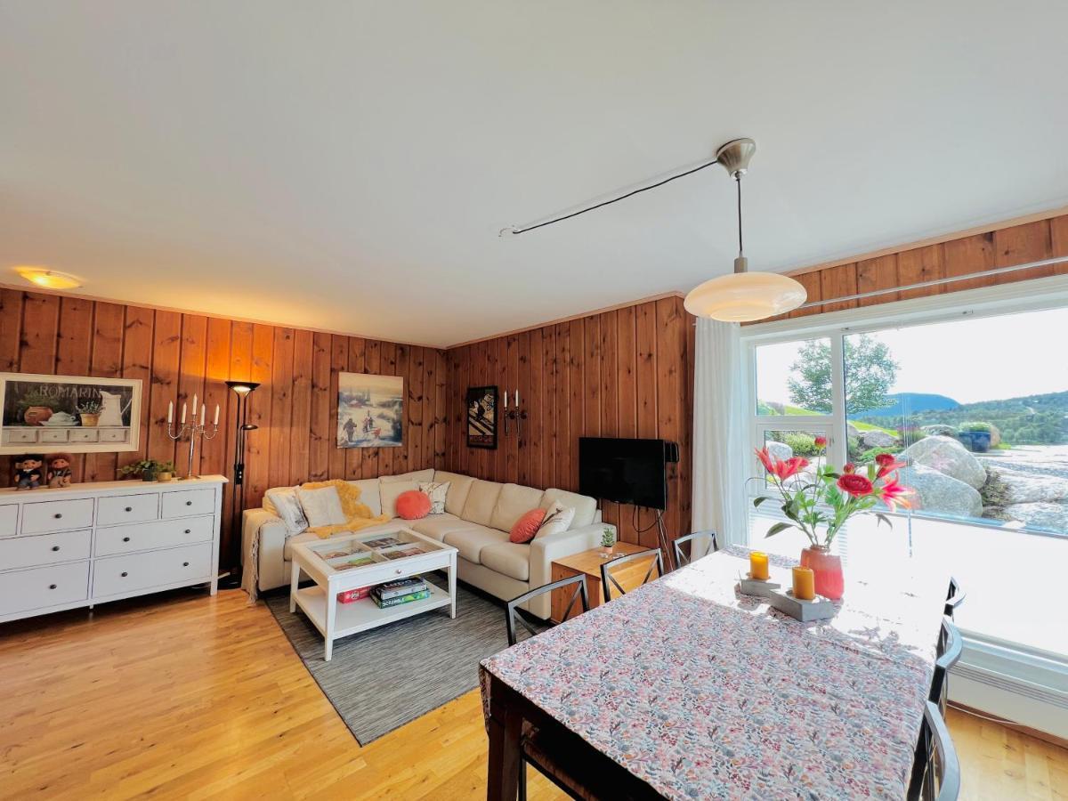 Flott Pa Haugen I Sirdal Апартаменты *